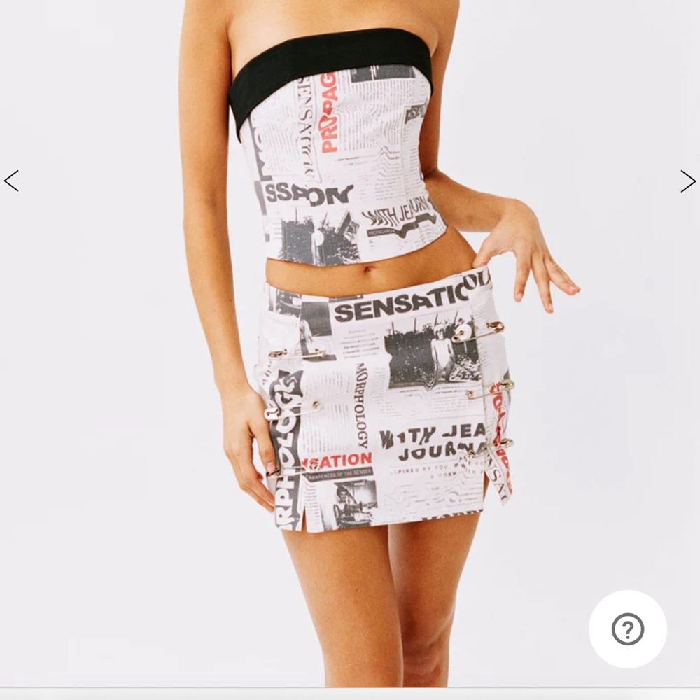 With Jéan Safety Mini Skirt - Picture 3 of 10